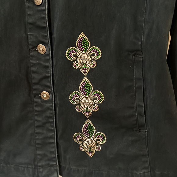 Womens Embellished fleur de lis New Orleans jean jacket Size L - Picture 2 of 7